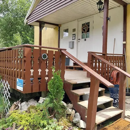 Apartmán Charming 4-room & Large Garden