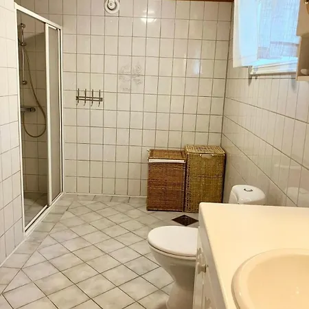 Apartmán Charming 4-room & Large Garden *