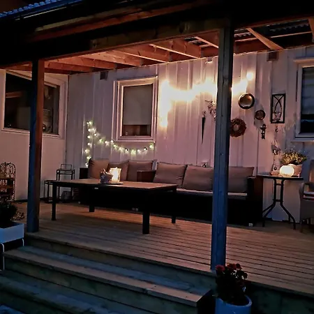 Apartmán Charming 4-room & Large Garden